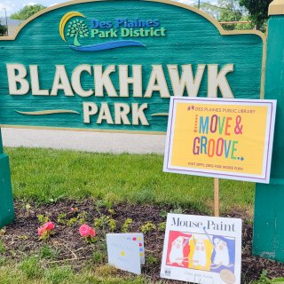 Move and Groove Sign next to Blackhawk park